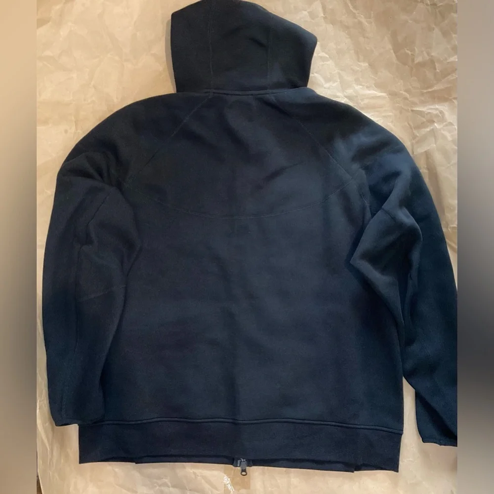 Nike authentic $145